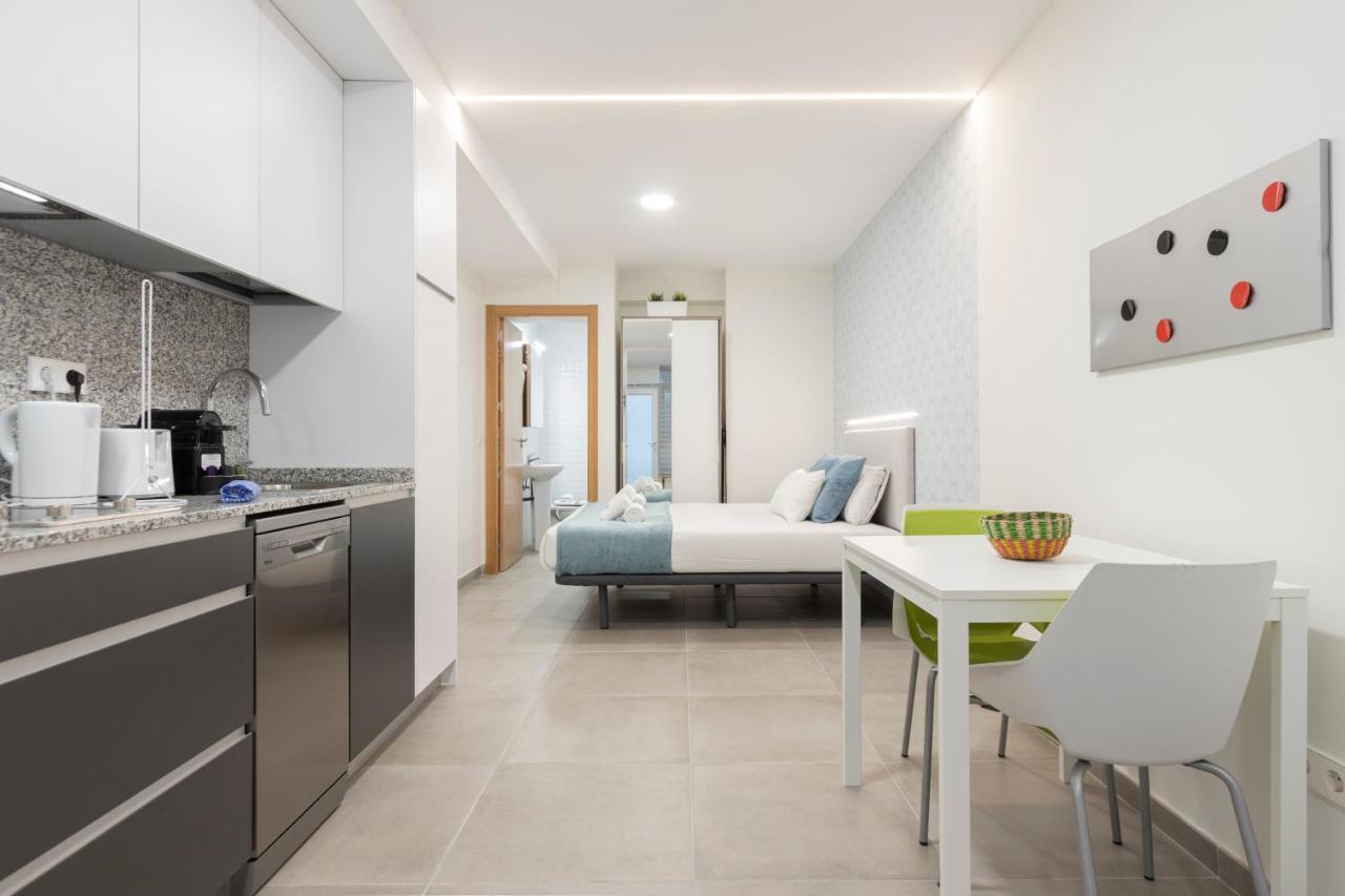 Apa 121 Apartment Мадрид Екстериор снимка